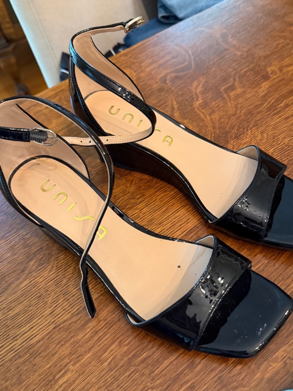 Unisa Black Patent Leather Wedge Sandals Size 7M Ankle Strap Dress Shoes